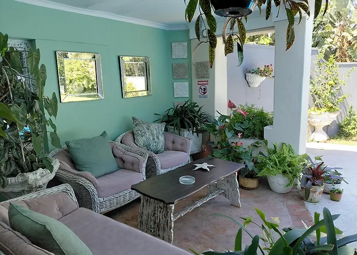 Villa Roc Guesthouse - Solar Power