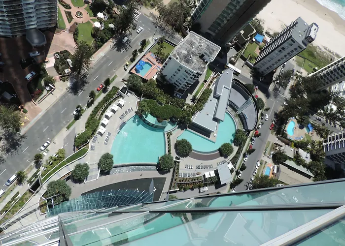 Q1 Resort & Spa - Official