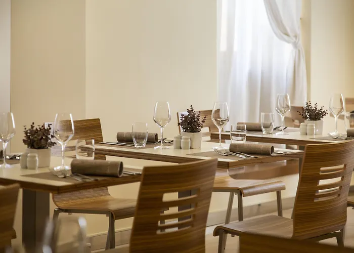 Hotel Antico Borgo Riva del Garda