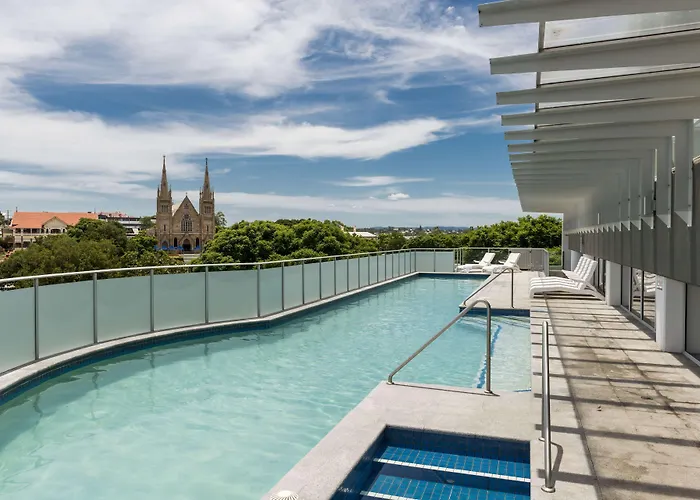 Oaks Ipswich Aspire Suites