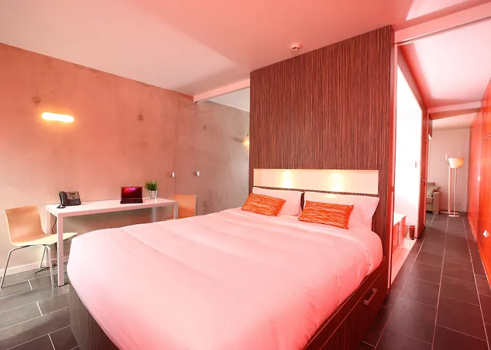 Cowool Cergy Aparthotel