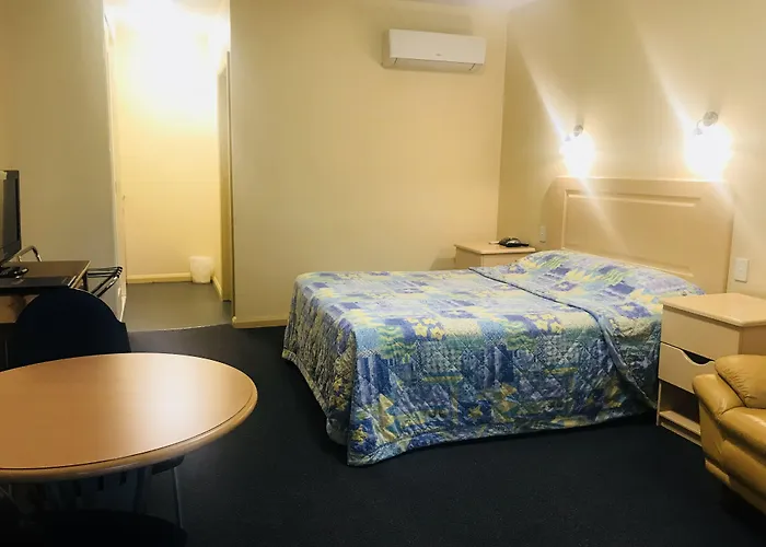 Mayfair Plaza Motel And Apartments Hobart