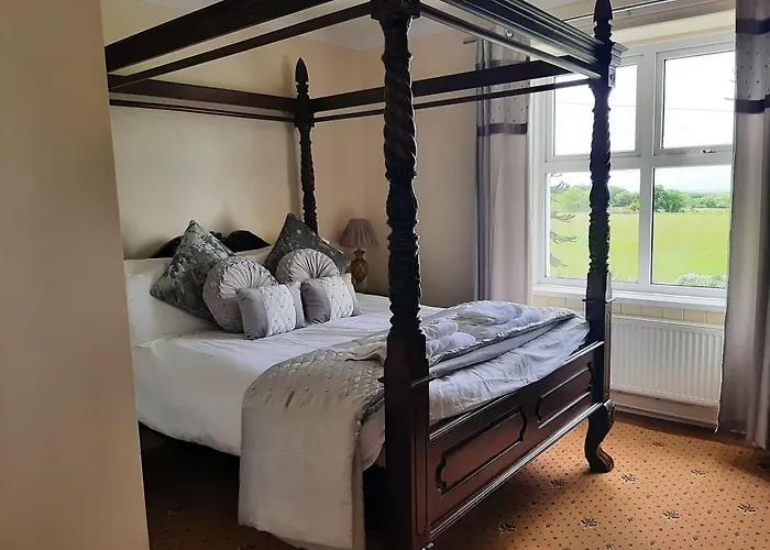 Cadwgan House