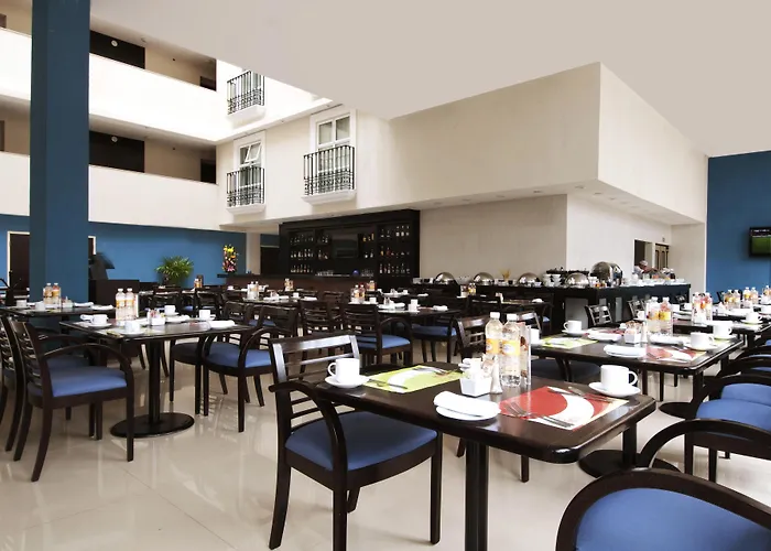 Fiesta Inn Toluca Centro