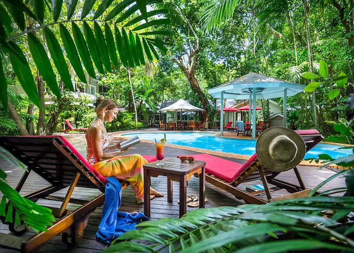 Green Island Resort