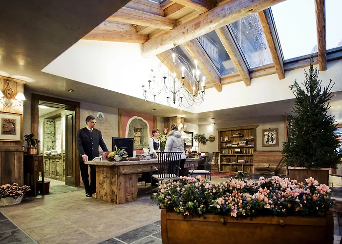 Hotel Bucaneve