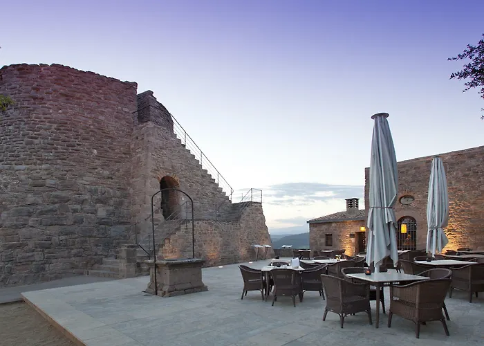Parador De Cardona
