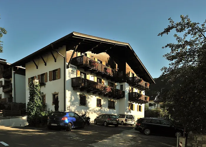 Garni Residence Alnoe - Adults Only Dolomites San Vigilio Di Marebbe