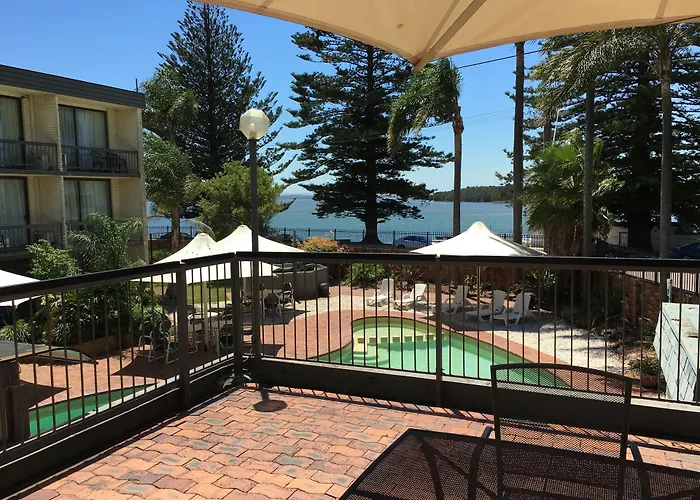 El Lago Waters Motel Under Gobell Hotel