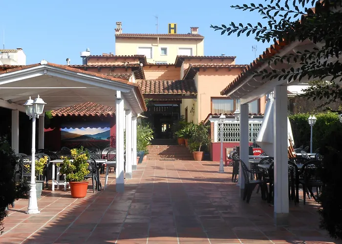 Hostal Can Pou