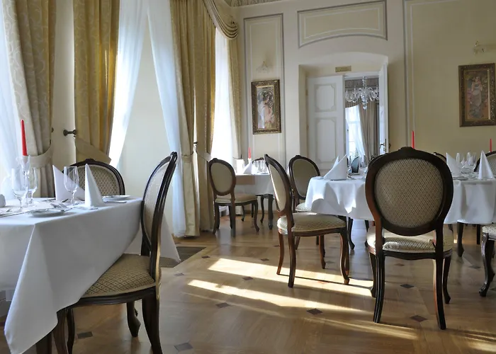Dwor Kombornia Hotel&Spa