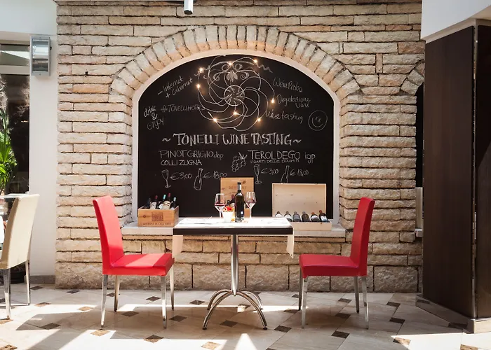 Hotel Continental - TonelliHotels Torbole Sul Garda