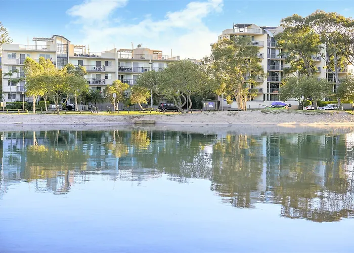 Excellsior Apartments