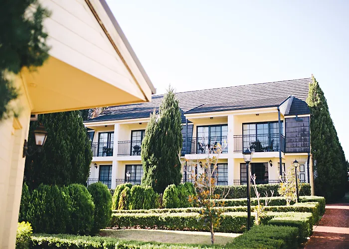 Camden Valley Inn