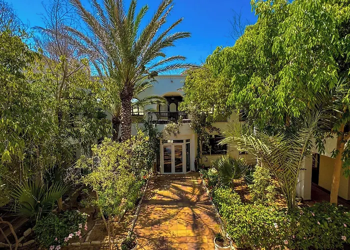 Hotel De Charme Et Spa Dar El Bhar Mezraia
