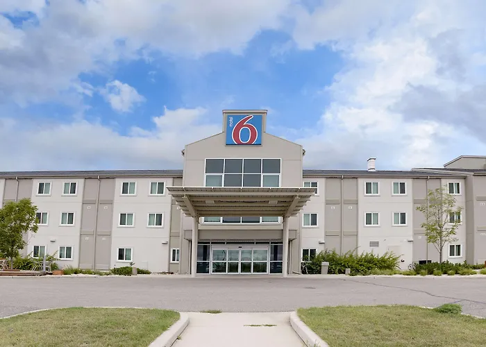 Motel 6-, Mb