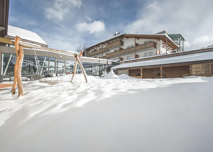 Hotel Fameli Valdaora