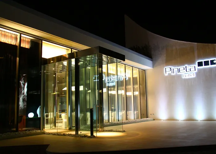 Pineta Eco Hotel - Private Parking Monsano