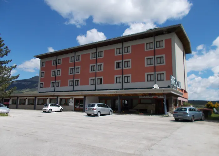 Hotel Holidays