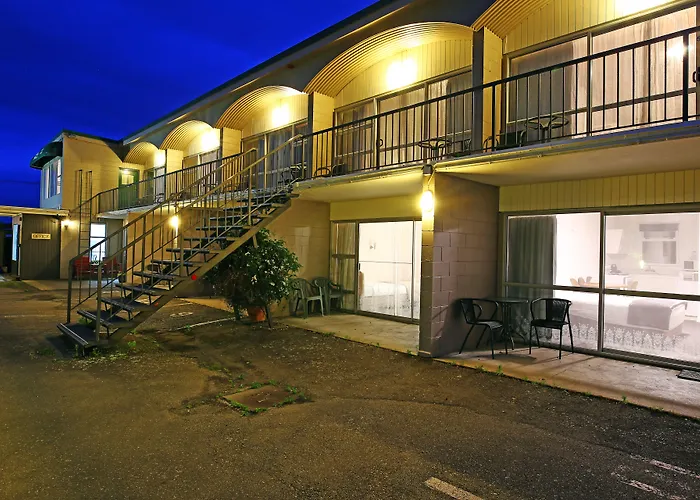 289 Midway Motel