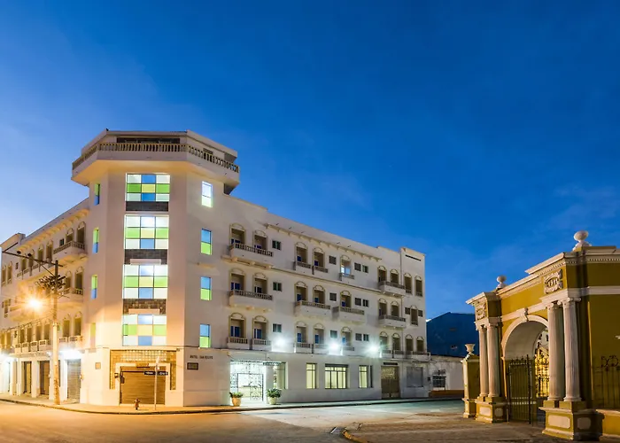 Hotel Dorado Plaza Centro Histórico