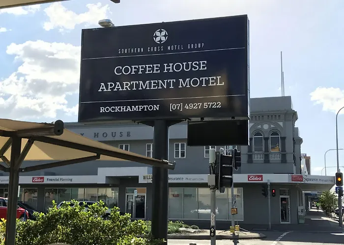 Coffee House Apartment Motel