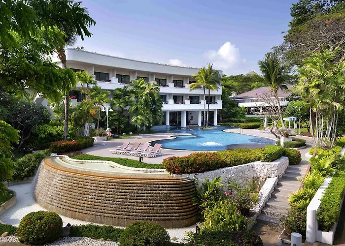 Novotel Rayong Rim Pae Resort