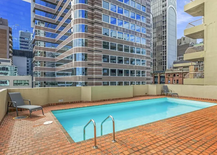 Metro Apartments On King