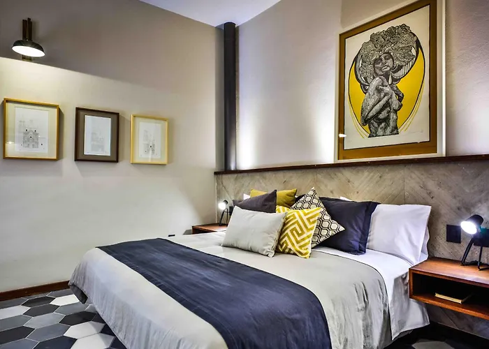 Hotel Criol
