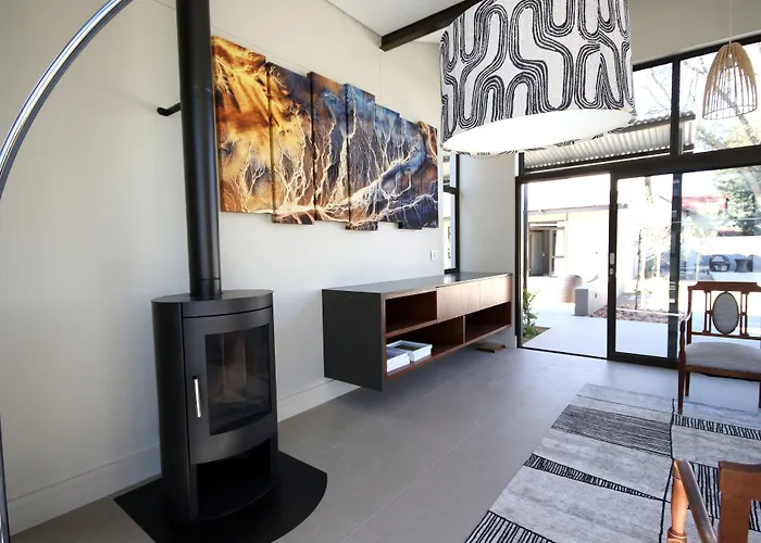 The Elegant Guesthouse