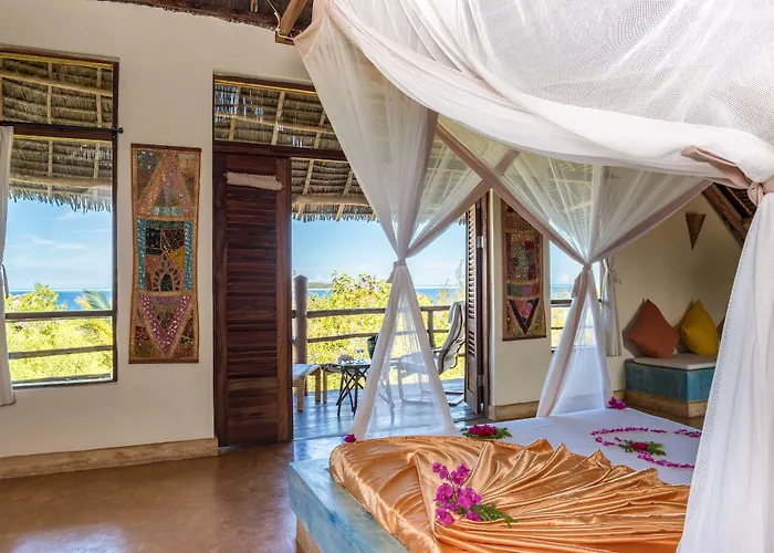 Sunshine Marine Lodge Matemwe 