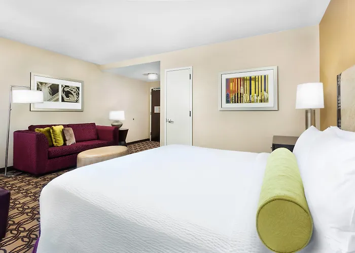 Fairfield Inn & Suites By Marriott New York Midtown Manhattan/Penn Station