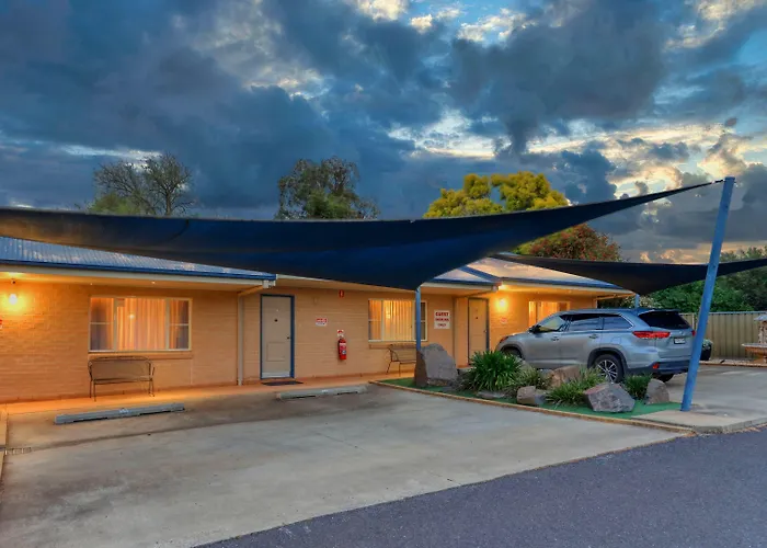 Edward Parry Motel And Apartments Tamworth