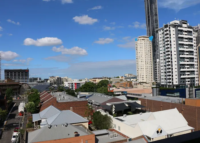 Frisco Apartments Brisbane