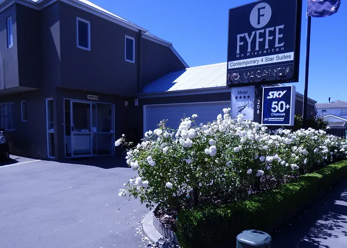 Fyffe On Riccarton