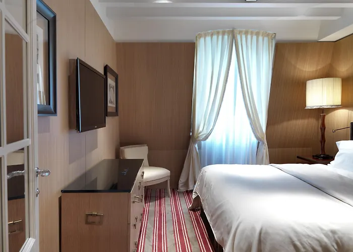 Marquis Faubourg Saint-Honore - Small Luxury Hotels Of The World