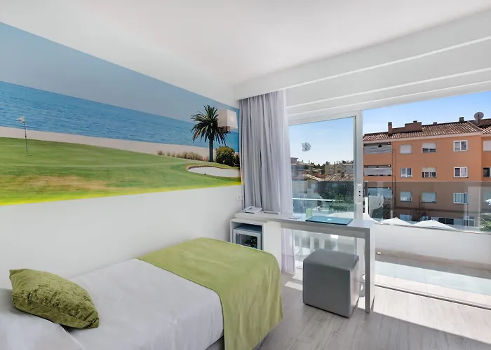 Hotel Plaza Santa Ponsa Boutique - Adults Only.