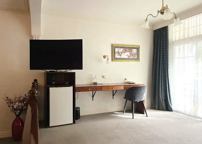 Victoria House Motel And Wine Bar Croydon