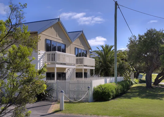 Boathouse Resort Studios And Suites Blairgowrie