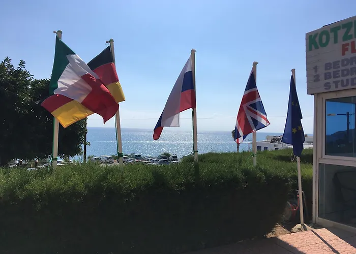 Kotzias Beach Apartments