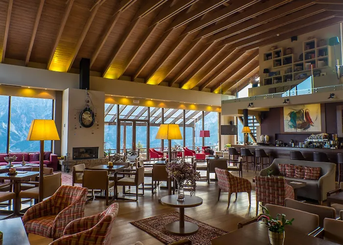 Orizontes Tzoumerkon Hotel Resort