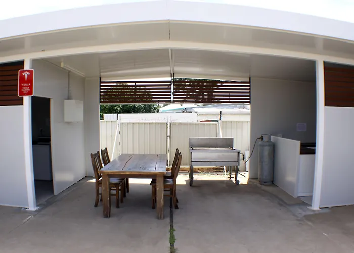 Baths Motel Moree