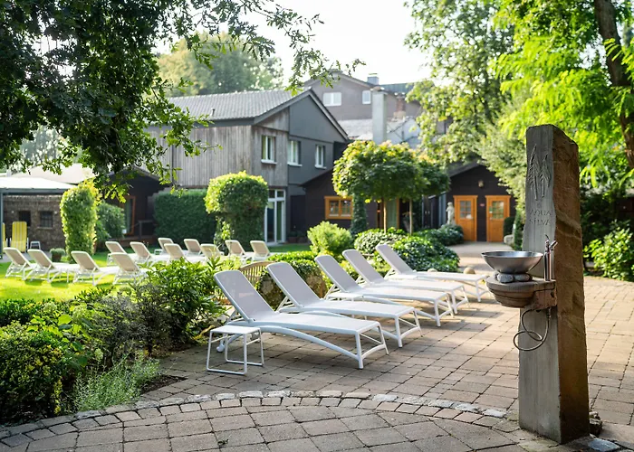 Waldhotel Tannenhaeuschen Wesel 