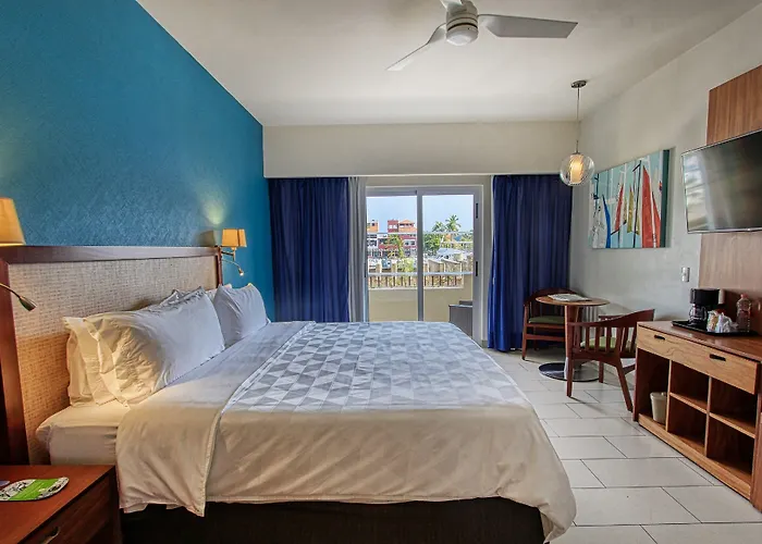 Holiday Inn Huatulco By Ihg Santa Cruz - Huatulco