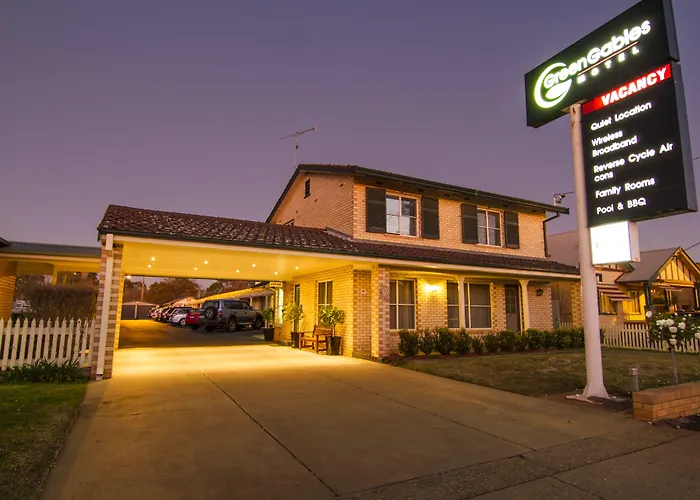 Green Gables Motel
