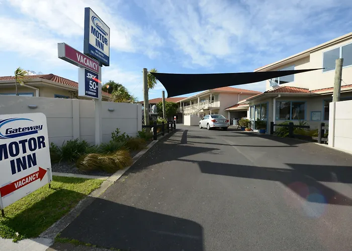 Gateway Motor Inn
