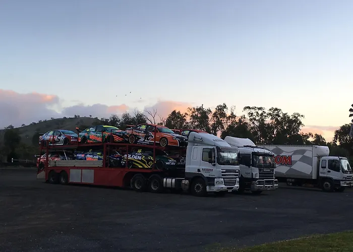 Tuckerbox Motor Inn