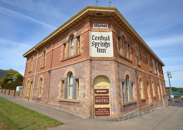 Central Springs Inn