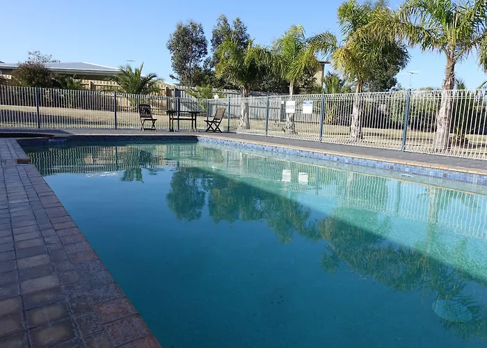 Torquay Tropicana Motel