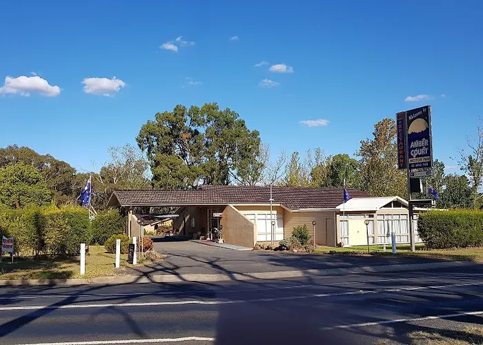 Amber Court Motor Inn
